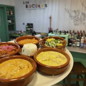 Comida mexicana "Combo Chingón" del restaurante mexicano Los Bocoles en Tres Cantos, Madrid